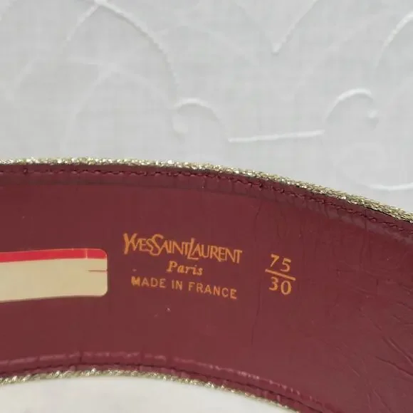 VTG Yves Saint Laurent Suede Belt 75/30 Burgundy Red Bakelite Buckle Gold Trim VTG Yves Saint Laurent Suede Belt 75/30 Burgundy Red  main image 2